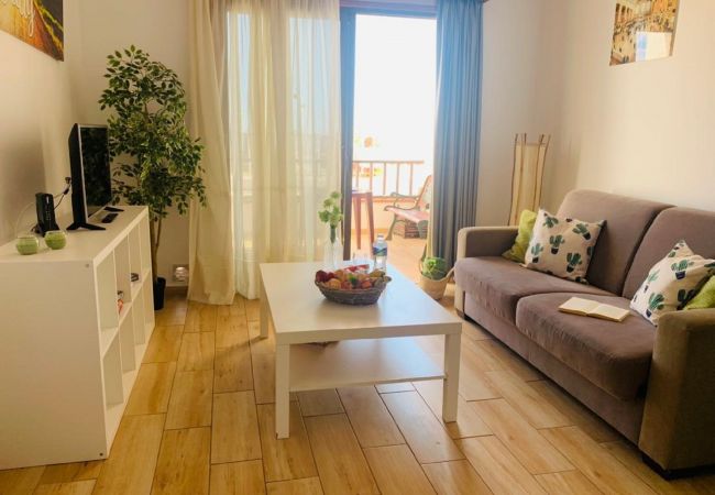 Ferienwohnung in Los Cristianos - AMAZING SEA VIEWS  IN CACTUS BLANCO Ferienwohnung in Los Cristianos - AMAZING SEA VIEWS  IN CACTUS BLANCO