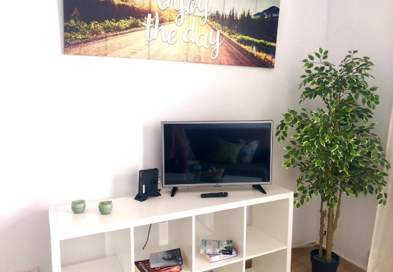 Ferienwohnung in Los Cristianos - AMAZING SEA VIEWS  IN CACTUS BLANCO Ferienwohnung in Los Cristianos - AMAZING SEA VIEWS  IN CACTUS BLANCO