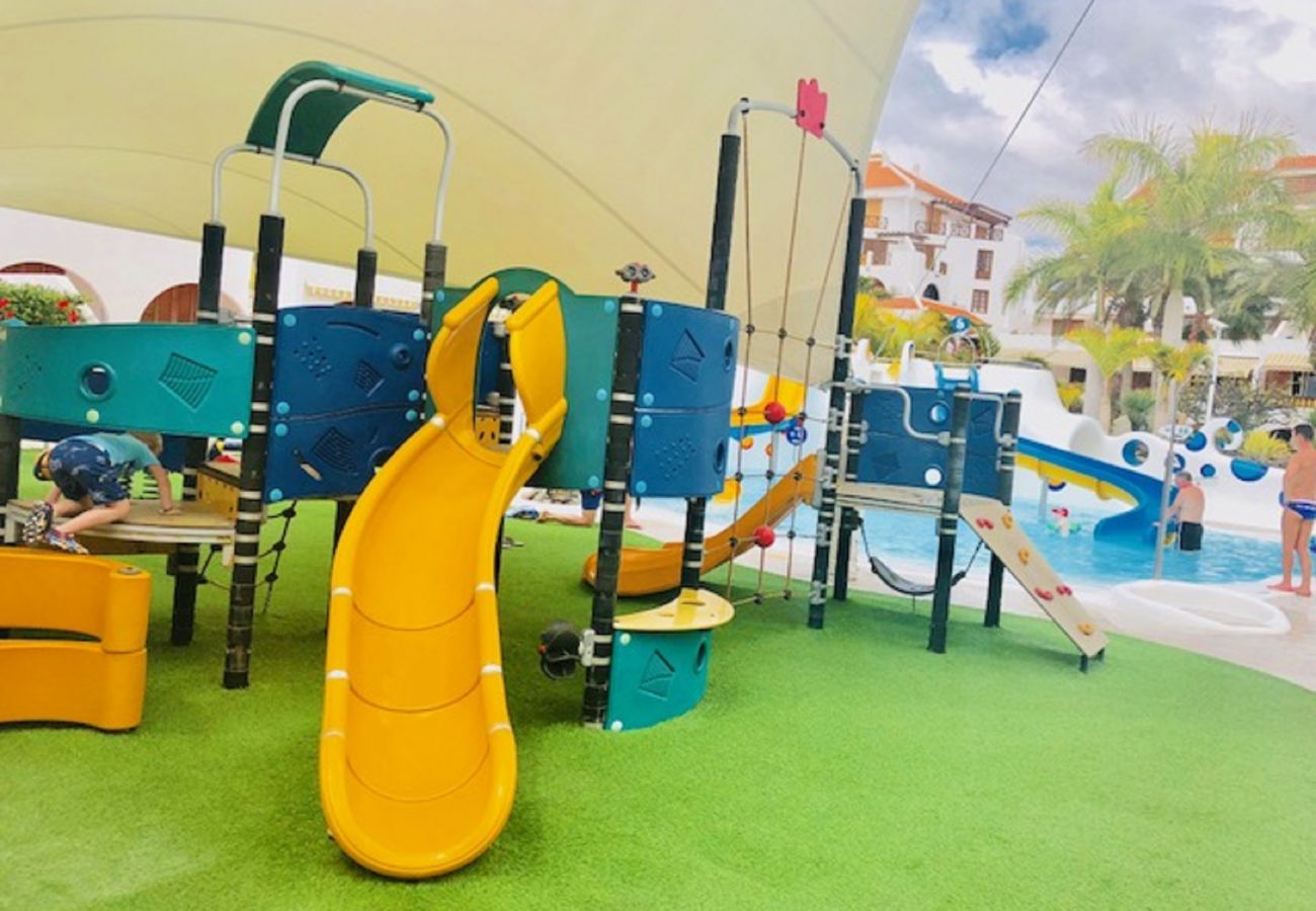 Ferienwohnung in Playa de Las Americas - PARADISE IN BLUE WATERS Ferienwohnung in Playa de Las Americas - PARADISE IN BLUE WATERS