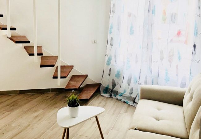 Ferienwohnung in Playa de Las Americas - JUST FOR YOU YOUNG AND FUN Ferienwohnung in Playa de Las Americas - JUST FOR YOU YOUNG AND FUN