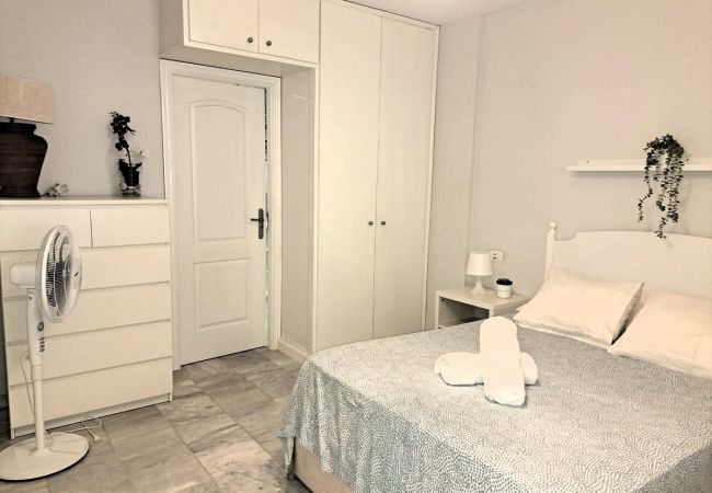 Ferienwohnung in Los Cristianos - BEST SUMMER DREAM WITH HEATED POOL AND WIFI Ferienwohnung in Los Cristianos - BEST SUMMER DREAM WITH HEATED POOL AND WIFI