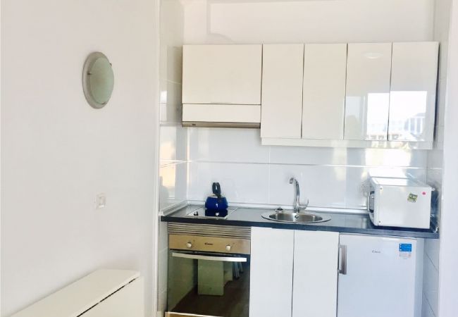 Apartamento en Los Cristianos - AMAZING SEA VIEWS  IN CACTUS BLANCO Apartamento en Los Cristianos - AMAZING SEA VIEWS  IN CACTUS BLANCO