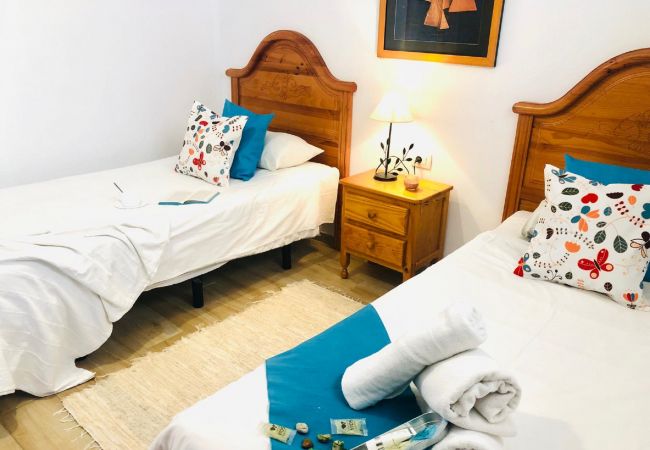 Apartamento en Los Cristianos - AMAZING SEA VIEWS  IN CACTUS BLANCO Apartamento en Los Cristianos - AMAZING SEA VIEWS  IN CACTUS BLANCO