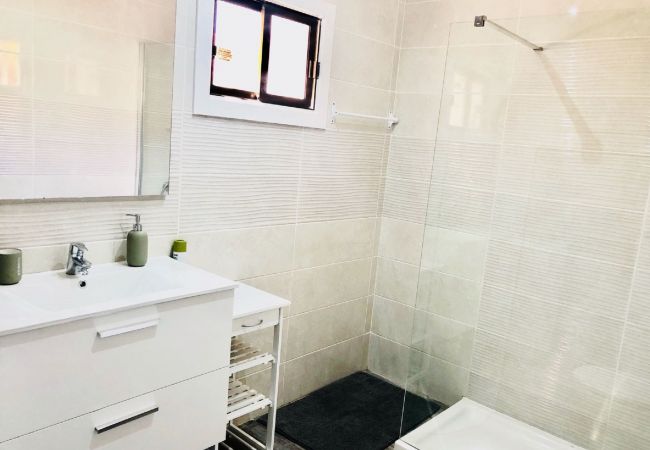 Apartamento en Playa de Las Americas - Amazing holidays in Tenerife with wifi Apartamento en Playa de Las Americas - Amazing holidays in Tenerife with wifi