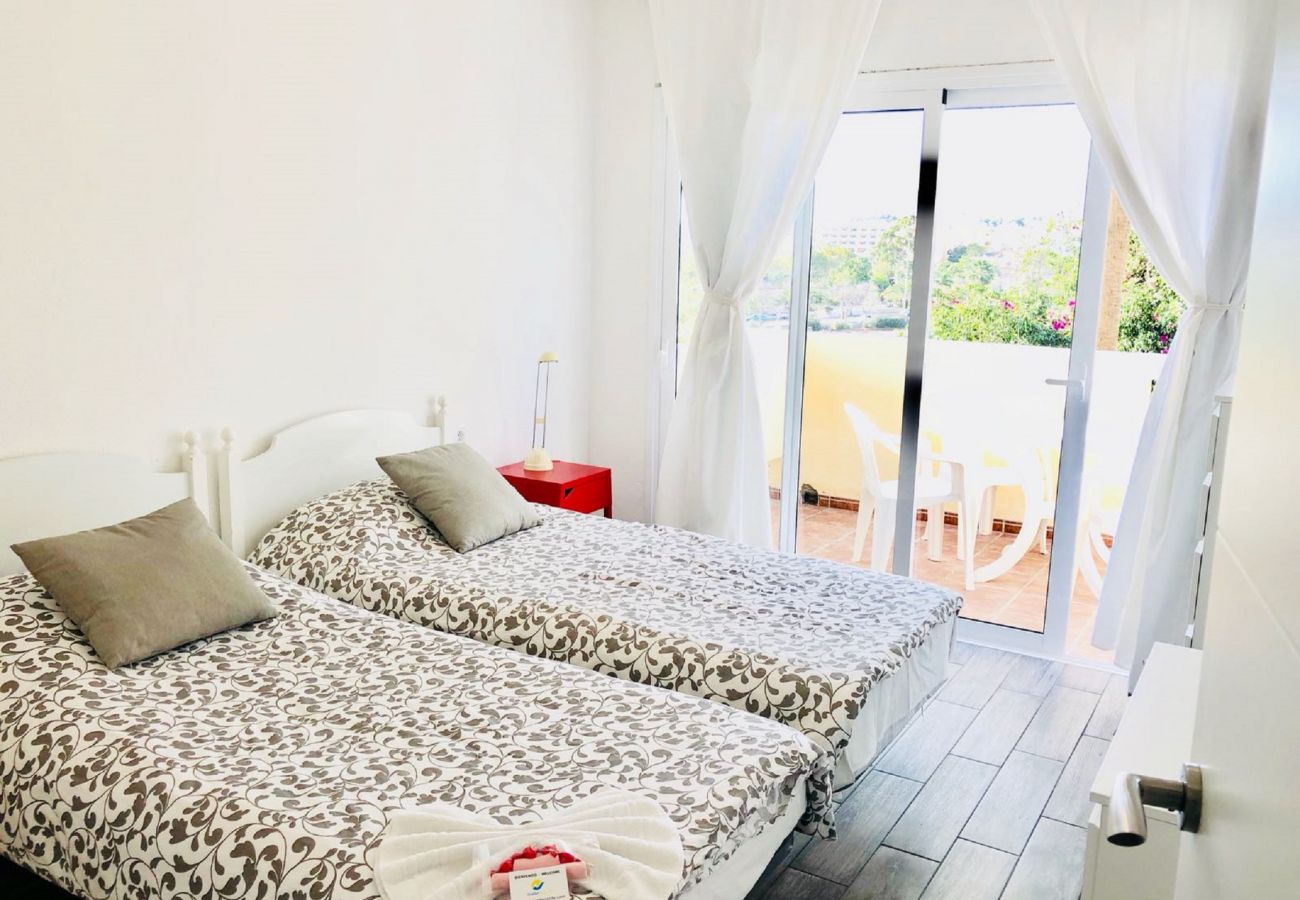 Apartamento en Playa de Las Americas - Amazing holidays in Tenerife with wifi Apartamento en Playa de Las Americas - Amazing holidays in Tenerife with wifi