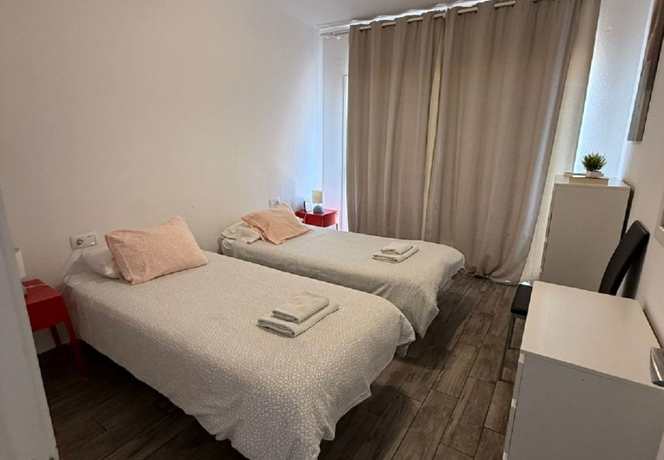 Apartamento en Playa de Las Americas - Amazing holidays in Tenerife with wifi Apartamento en Playa de Las Americas - Amazing holidays in Tenerife with wifi