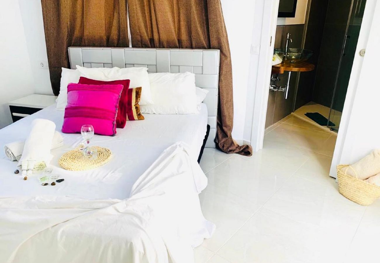 Apartamento en Playa de Las Americas - WONDERFUL AND YOUNG TRIPLEX PLAYA DE LAS AMERICAS Apartamento en Playa de Las Americas - WONDERFUL AND YOUNG TRIPLEX PLAYA DE LAS AMERICAS