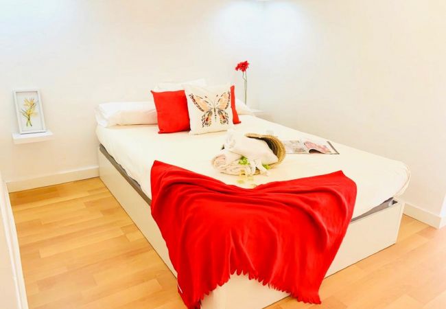 Estudio en Costa Adeje - SUMMER SUNNY LIGHT WITH WIFI AND POOL IN COMPLEX Estudio en Costa Adeje - SUMMER SUNNY LIGHT WITH WIFI AND POOL IN COMPLEX