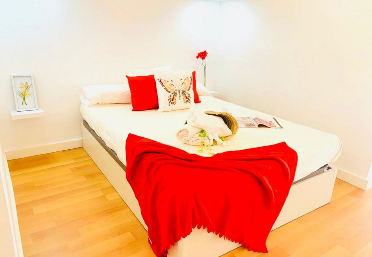 Estudio en Costa Adeje - SUMMER SUNNY LIGHT WITH WIFI AND POOL IN COMPLEX Estudio en Costa Adeje - SUMMER SUNNY LIGHT WITH WIFI AND POOL IN COMPLEX