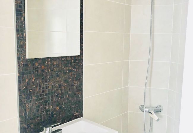 Apartamento en Playa de Las Americas - JUST FOR YOU YOUNG AND FUN Apartamento en Playa de Las Americas - JUST FOR YOU YOUNG AND FUN