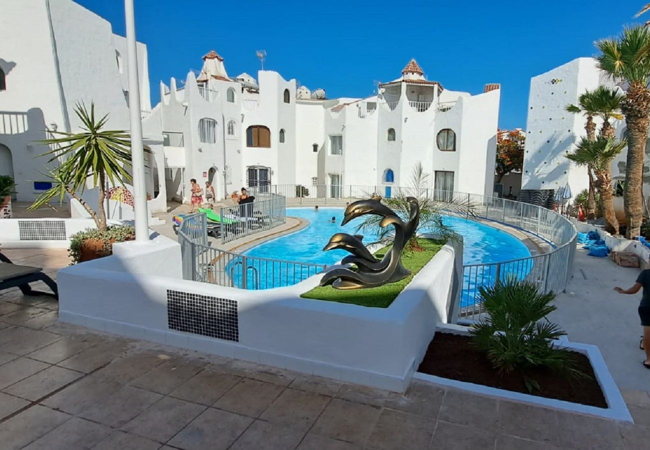 Apartamento en Playa de Las Americas - JUST FOR YOU YOUNG AND FUN Apartamento en Playa de Las Americas - JUST FOR YOU YOUNG AND FUN