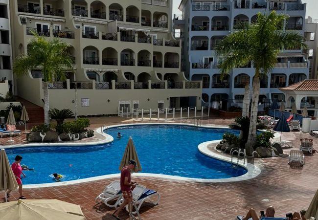 Apartamento en Los Cristianos - BEST SUMMER DREAM WITH HEATED POOL AND WIFI Apartamento en Los Cristianos - BEST SUMMER DREAM WITH HEATED POOL AND WIFI