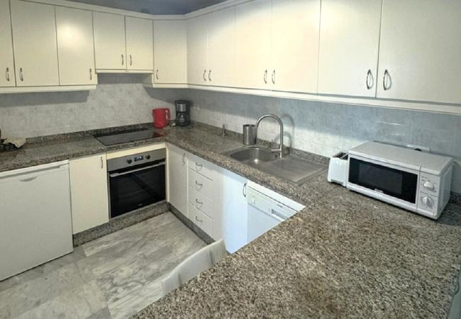 Apartamento en Los Cristianos - BEST SUMMER DREAM WITH HEATED POOL AND WIFI Apartamento en Los Cristianos - BEST SUMMER DREAM WITH HEATED POOL AND WIFI