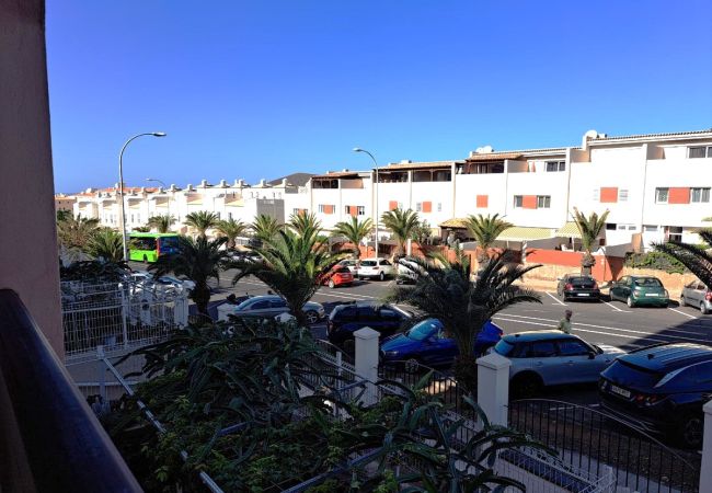 Apartamento en Los Cristianos - BEST SUMMER DREAM WITH HEATED POOL AND WIFI Apartamento en Los Cristianos - BEST SUMMER DREAM WITH HEATED POOL AND WIFI