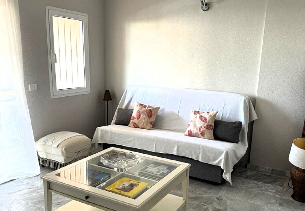 Apartamento en Los Cristianos - BEST SUMMER DREAM WITH HEATED POOL AND WIFI Apartamento en Los Cristianos - BEST SUMMER DREAM WITH HEATED POOL AND WIFI
