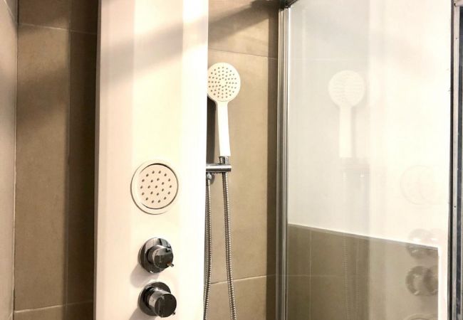 Appartamento a Playa de Las Americas - WONDERFUL AND YOUNG TRIPLEX PLAYA DE LAS AMERICAS Appartamento a Playa de Las Americas - WONDERFUL AND YOUNG TRIPLEX PLAYA DE LAS AMERICAS