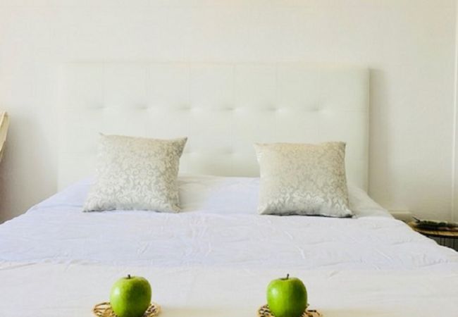 Studio a Playa de Las Americas - SHINING GOLD PARKING WIFI Y PISCINA EN EL COMPLEJO Studio a Playa de Las Americas - SHINING GOLD PARKING WIFI Y PISCINA EN EL COMPLEJO