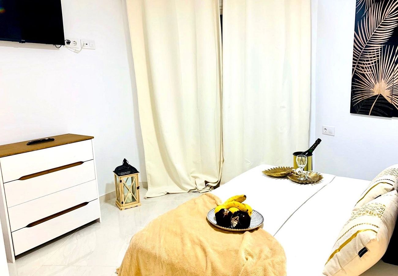 Affitto per camere a Playa de Las Americas - GOLDEN DELUXE ROOM Affitto per camere a Playa de Las Americas - GOLDEN DELUXE ROOM