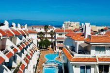 Apartment in Playa de Las Americas - M-PENTHOUSE LAS FLORES