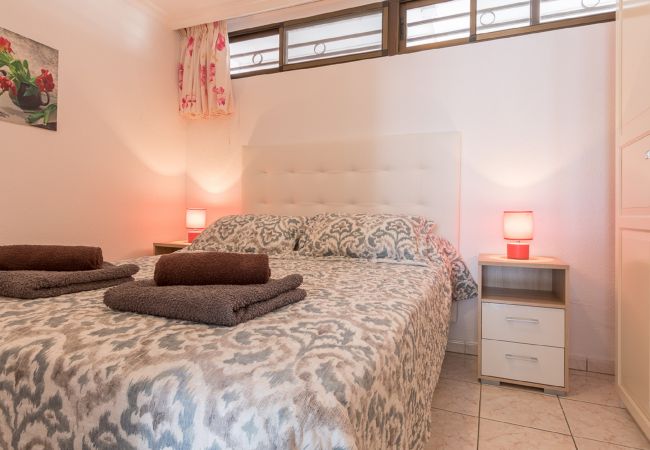 Apartment in Playa de Las Americas - SEA BREEZE IN PLAYA DE LAS AMERICAS WITH PARKING Apartment in Playa de Las Americas - SEA BREEZE IN PLAYA DE LAS AMERICAS WITH PARKING