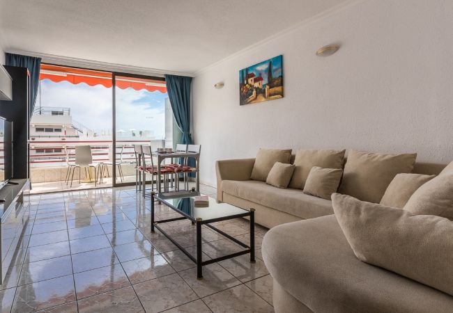 Apartment in Playa de Las Americas - SEA BREEZE IN PLAYA DE LAS AMERICAS WITH PARKING Apartment in Playa de Las Americas - SEA BREEZE IN PLAYA DE LAS AMERICAS WITH PARKING