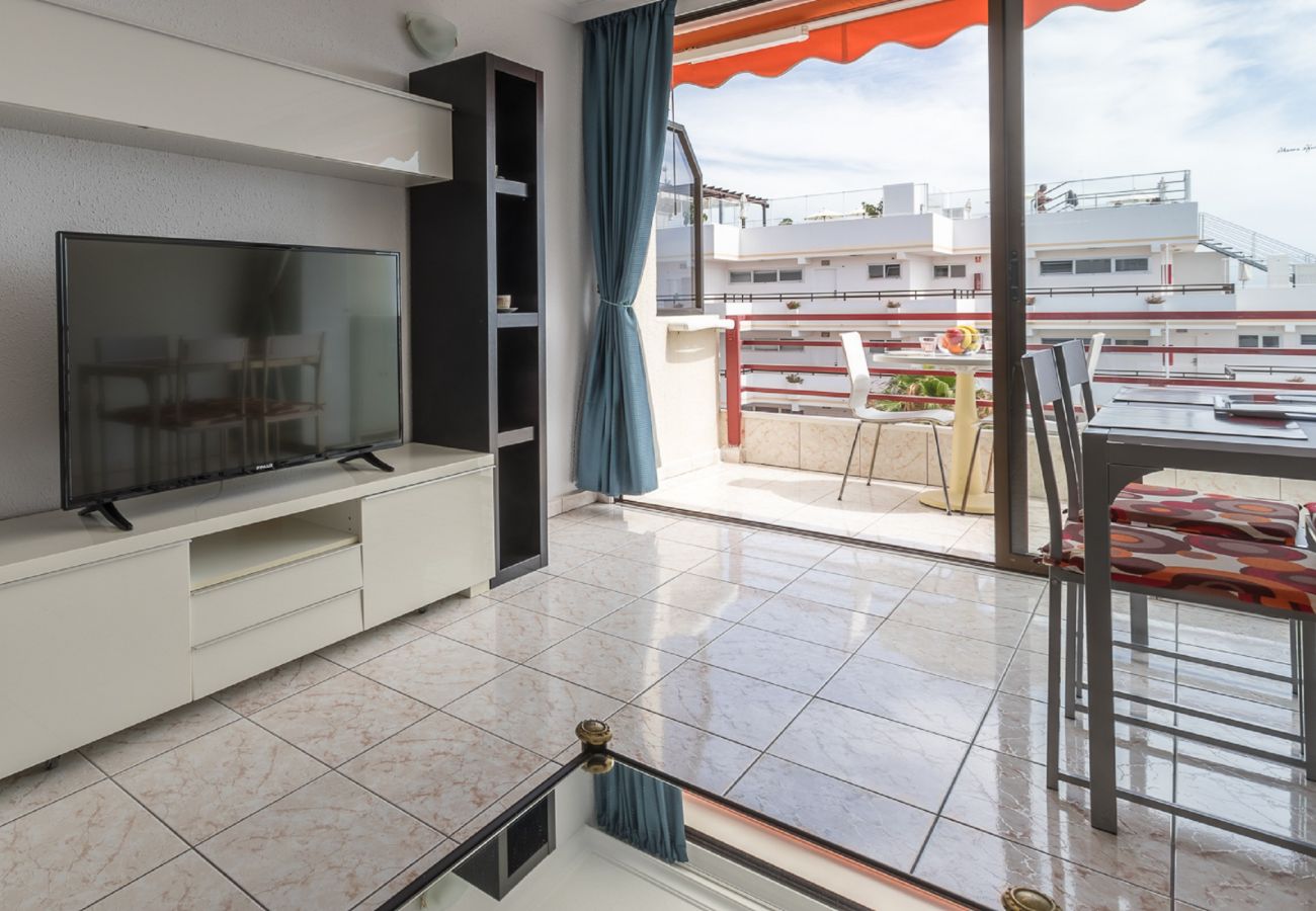 Apartment in Playa de Las Americas - SEA BREEZE IN PLAYA DE LAS AMERICAS WITH PARKING Apartment in Playa de Las Americas - SEA BREEZE IN PLAYA DE LAS AMERICAS WITH PARKING