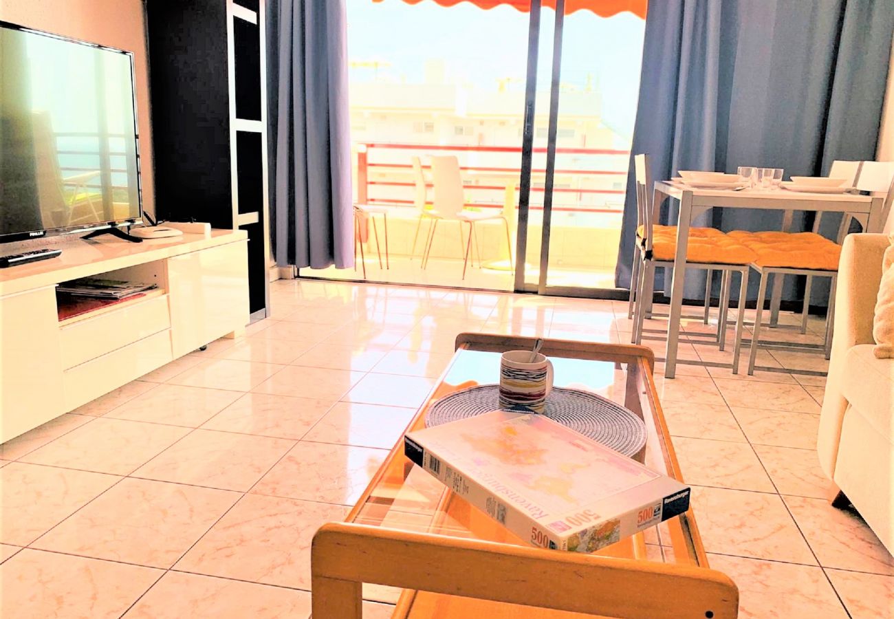 Apartment in Playa de Las Americas - SEA BREEZE IN PLAYA DE LAS AMERICAS WITH PARKING Apartment in Playa de Las Americas - SEA BREEZE IN PLAYA DE LAS AMERICAS WITH PARKING