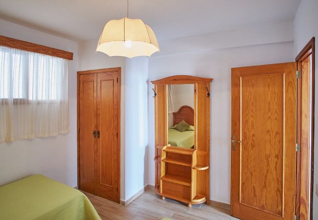 Apartment in Los Cristianos - AMAZING SEA VIEWS  IN CACTUS BLANCO Apartment in Los Cristianos - AMAZING SEA VIEWS  IN CACTUS BLANCO