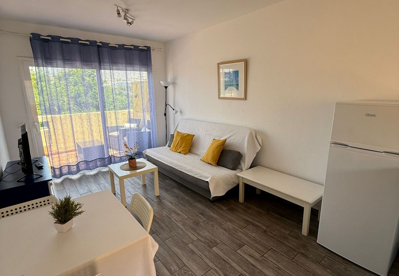 Apartment in Playa de Las Americas - Amazing holidays in Tenerife with wifi Apartment in Playa de Las Americas - Amazing holidays in Tenerife with wifi