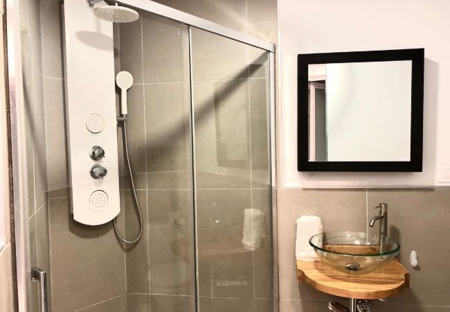 Apartment in Playa de Las Americas - WONDERFUL AND YOUNG TRIPLEX PLAYA DE LAS AMERICAS Apartment in Playa de Las Americas - WONDERFUL AND YOUNG TRIPLEX PLAYA DE LAS AMERICAS