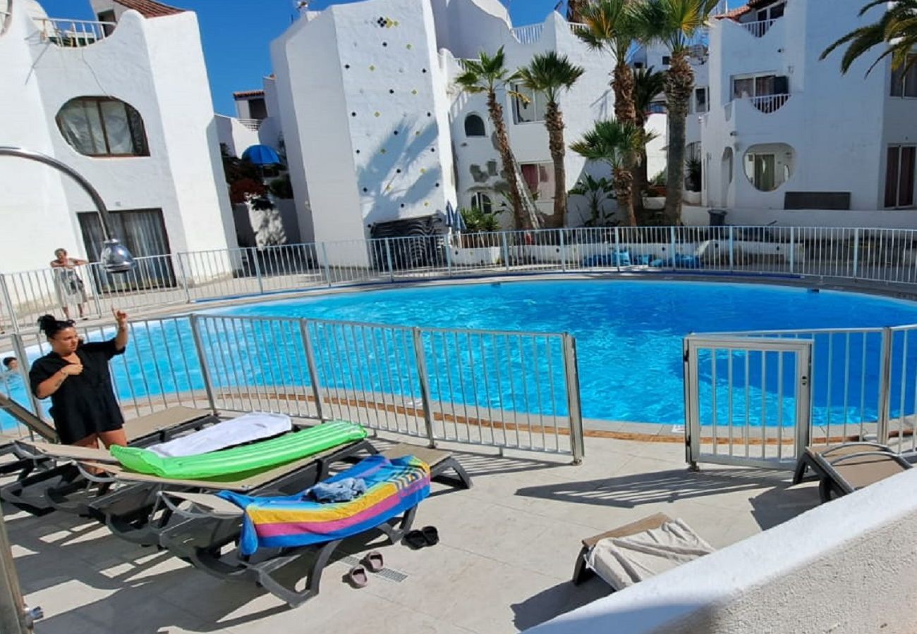 Apartment in Playa de Las Americas - WONDERFUL AND YOUNG TRIPLEX PLAYA DE LAS AMERICAS Apartment in Playa de Las Americas - WONDERFUL AND YOUNG TRIPLEX PLAYA DE LAS AMERICAS