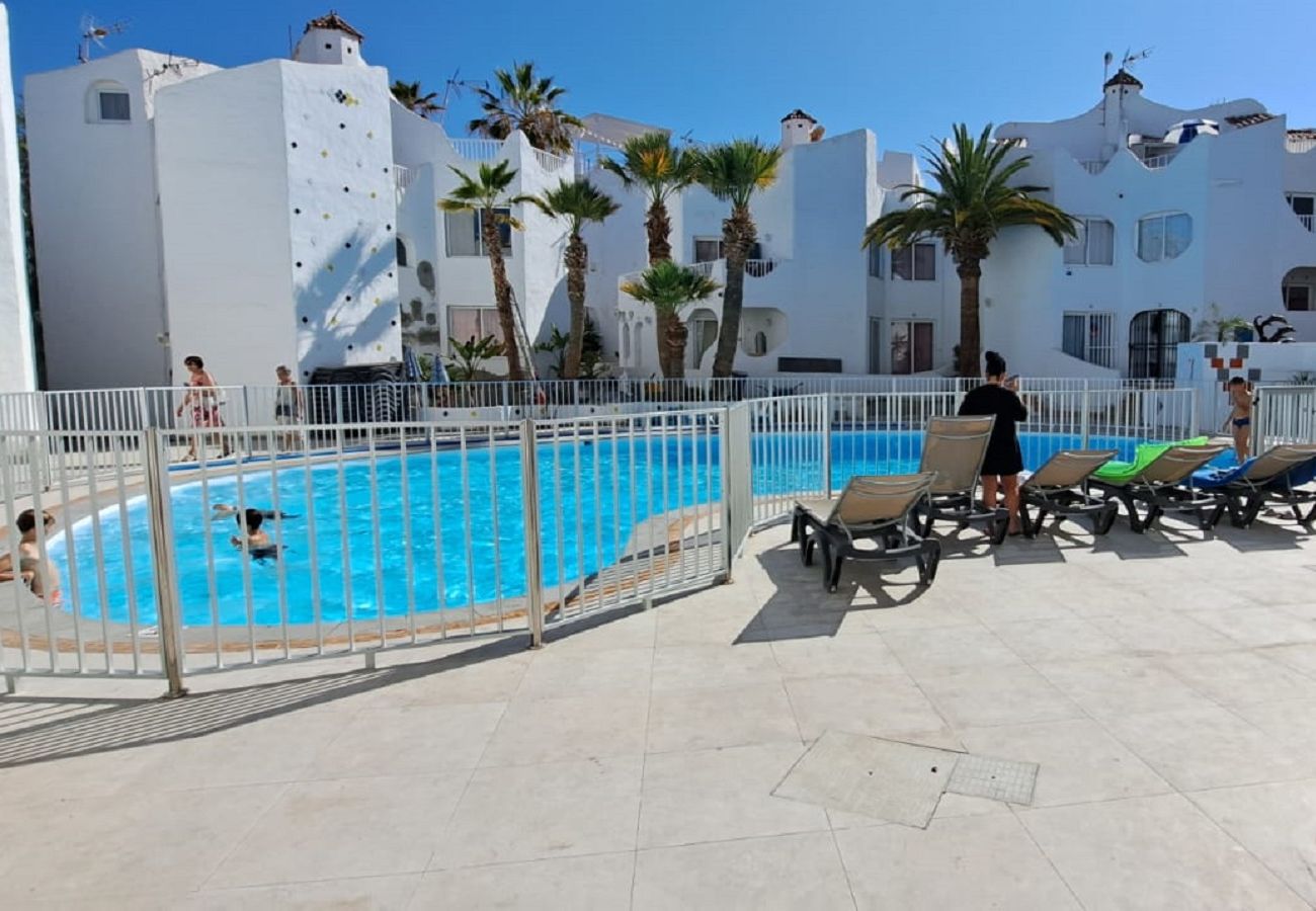 Apartment in Playa de Las Americas - WONDERFUL AND YOUNG TRIPLEX PLAYA DE LAS AMERICAS Apartment in Playa de Las Americas - WONDERFUL AND YOUNG TRIPLEX PLAYA DE LAS AMERICAS
