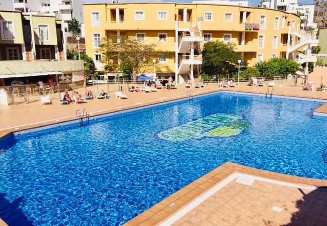 Studio in Costa Adeje - SUMMER SUNNY LIGHT WITH WIFI AND POOL IN COMPLEX Studio in Costa Adeje - SUMMER SUNNY LIGHT WITH WIFI AND POOL IN COMPLEX