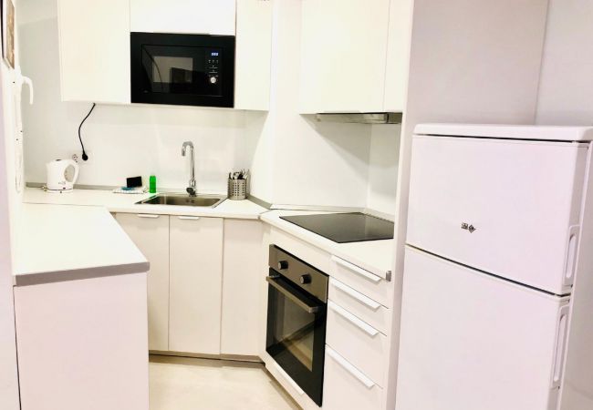 Rent by room in Playa de Las Americas - SEA COLOURS DELUXE ROOM Rent by room in Playa de Las Americas - SEA COLOURS DELUXE ROOM