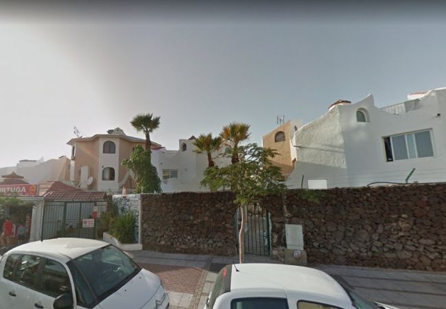 Rent by room in Playa de Las Americas - SEA COLOURS DELUXE ROOM Rent by room in Playa de Las Americas - SEA COLOURS DELUXE ROOM