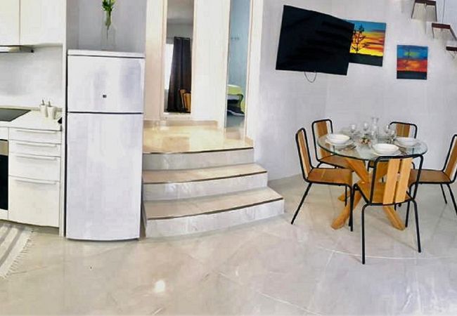 Rent by room in Playa de Las Americas - GOLDEN DELUXE ROOM Rent by room in Playa de Las Americas - GOLDEN DELUXE ROOM