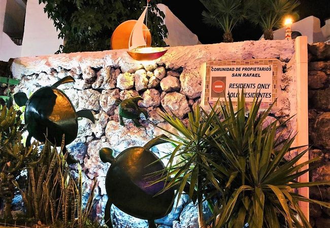 Rent by room in Playa de Las Americas - GOLDEN DELUXE ROOM Rent by room in Playa de Las Americas - GOLDEN DELUXE ROOM