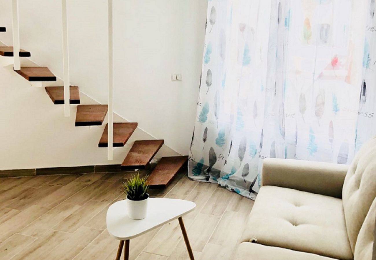 Apartment in Playa de Las Americas - JUST FOR YOU YOUNG AND FUN Apartment in Playa de Las Americas - JUST FOR YOU YOUNG AND FUN