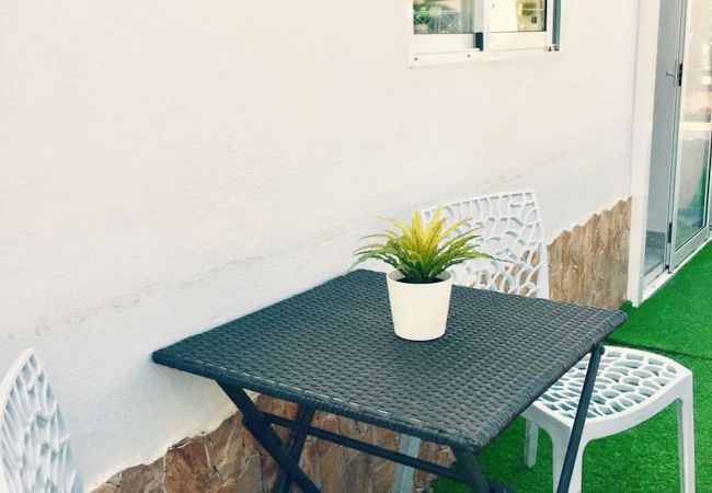 Апартаменты на Los Cristianos - MODERN APARTMENT, WIFI AND TV SAT, CLOSE LAS VISTA Апартаменты на Los Cristianos - MODERN APARTMENT, WIFI AND TV SAT, CLOSE LAS VISTA