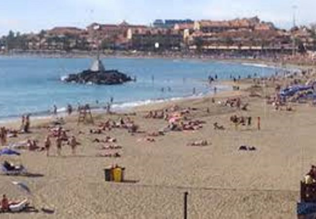 Апартаменты на Los Cristianos - MODERN APARTMENT, WIFI AND TV SAT, CLOSE LAS VISTA Апартаменты на Los Cristianos - MODERN APARTMENT, WIFI AND TV SAT, CLOSE LAS VISTA