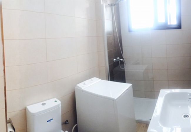 Апартаменты на Los Cristianos - AMAZING SEA VIEWS  IN CACTUS BLANCO Апартаменты на Los Cristianos - AMAZING SEA VIEWS  IN CACTUS BLANCO