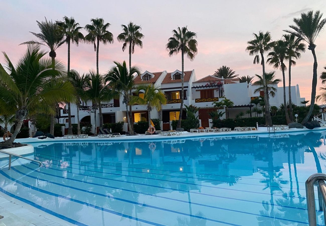 Апартаменты на Playa de Las Americas - PARADISE IN BLUE WATERS