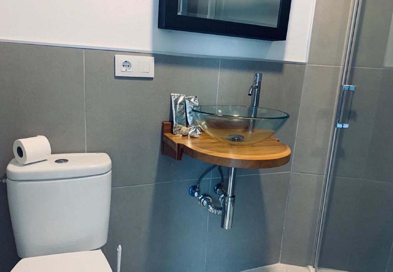 Rent by room на Playa de Las Americas - GOLDEN DELUXE ROOM Rent by room на Playa de Las Americas - GOLDEN DELUXE ROOM