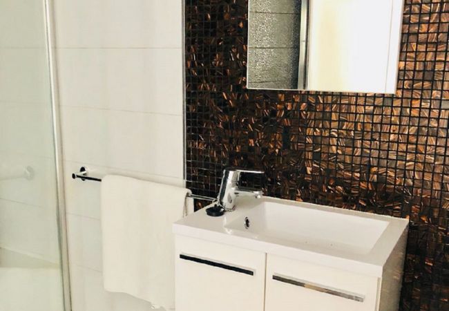 Апартаменты на Playa de Las Americas - JUST FOR YOU YOUNG AND FUN Апартаменты на Playa de Las Americas - JUST FOR YOU YOUNG AND FUN