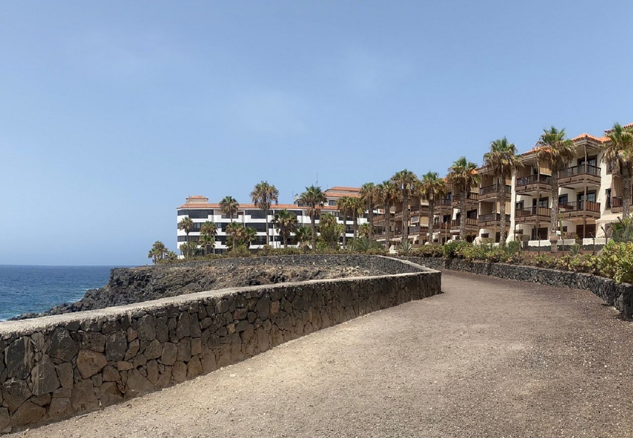 Апартаменты на Costa del Silencio - OCEAN BALCONY IN BALCÓN DEL MAR Апартаменты на Costa del Silencio - OCEAN BALCONY IN BALCÓN DEL MAR