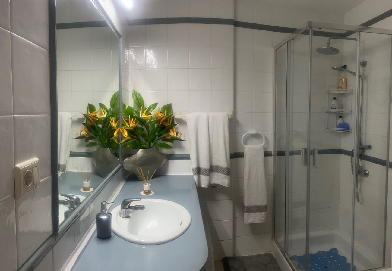 Апартаменты на Costa del Silencio - OCEAN BALCONY IN BALCÓN DEL MAR Апартаменты на Costa del Silencio - OCEAN BALCONY IN BALCÓN DEL MAR